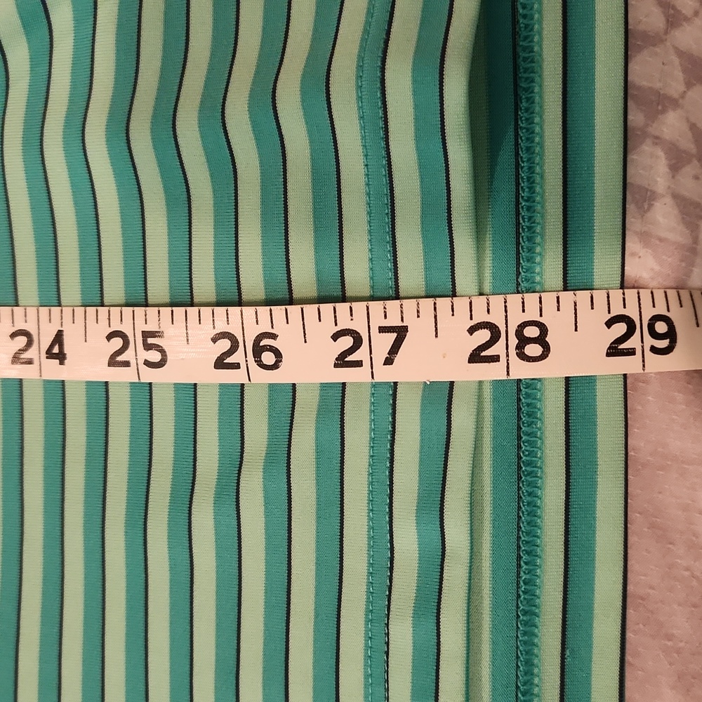 Nice green Adidas golf shirt from Myrtle Beach in great condition! - Picture 8 of 8